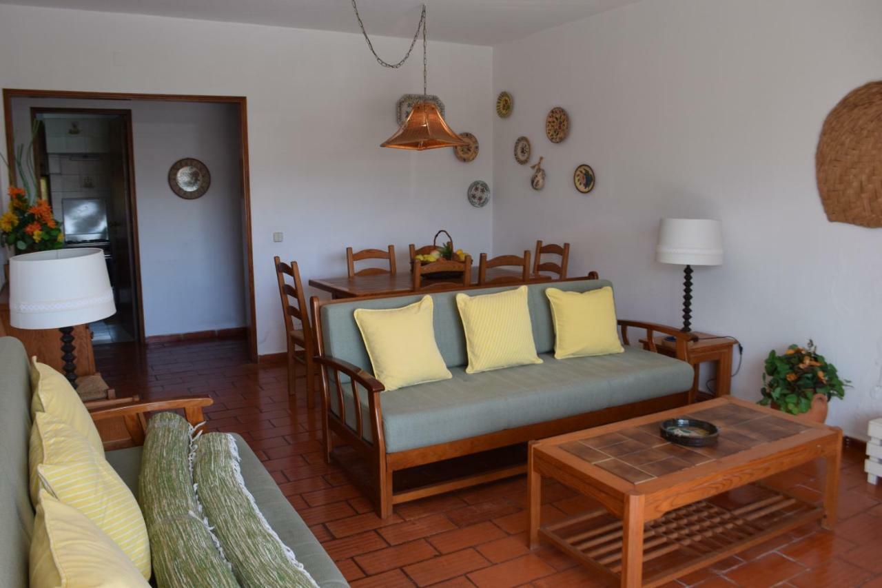 Apartamento T2 Com Piscina E Wifi A 350 Metros Da Praia ออยุส ดิ อากวา ภายนอก รูปภาพ